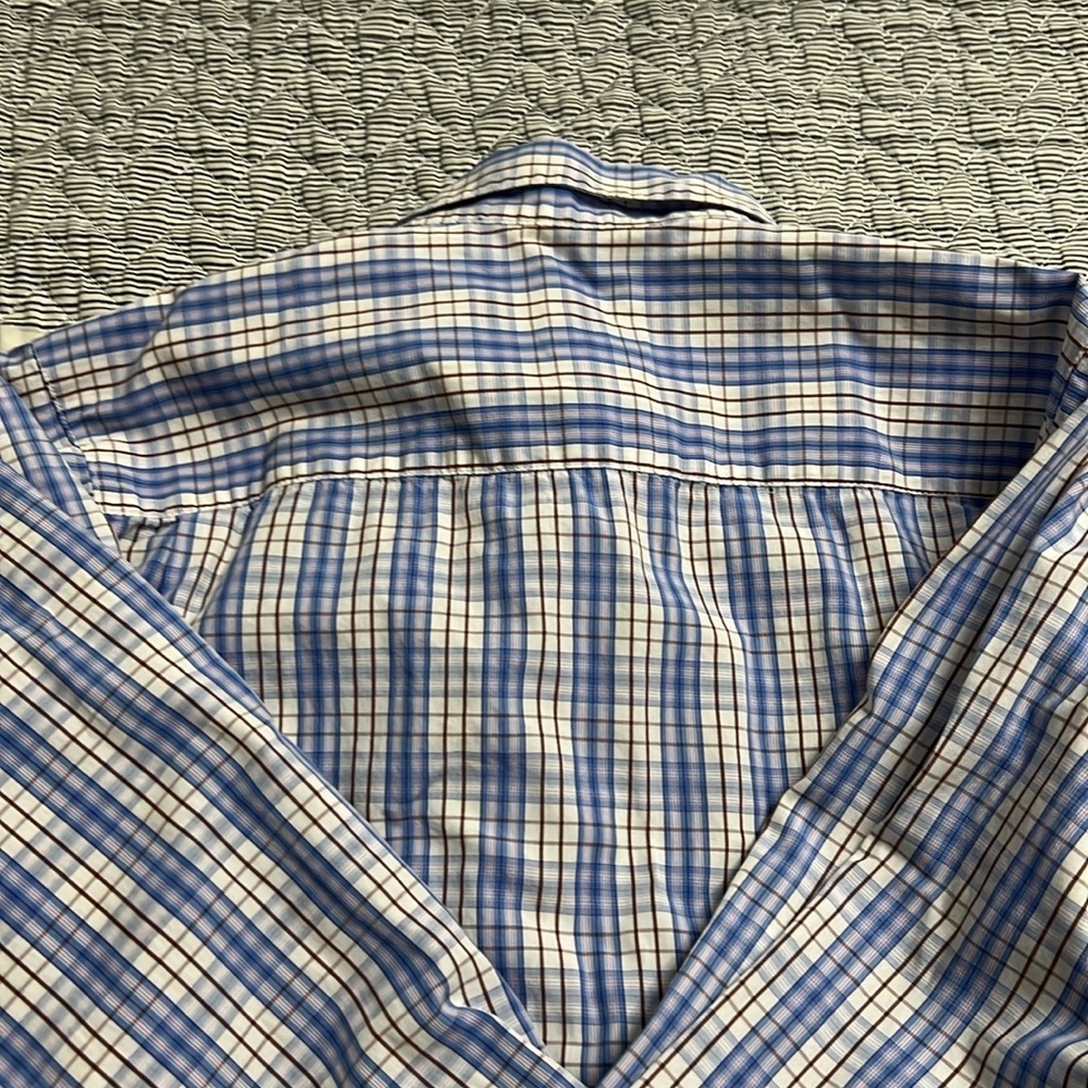 Button down shirt - Picture 3 of 3